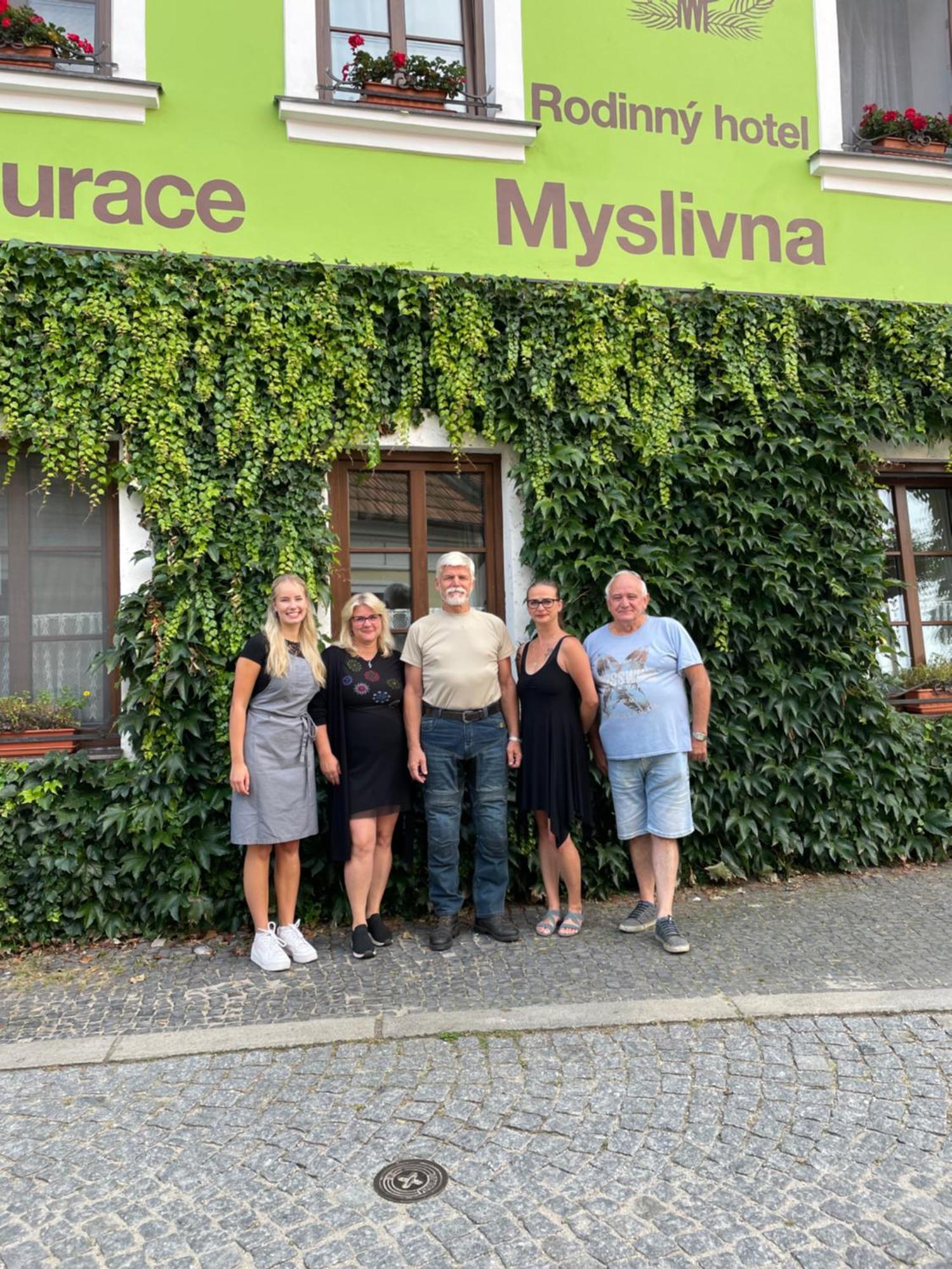 Rodinny Hotel Myslivna Třeboň Εξωτερικό φωτογραφία