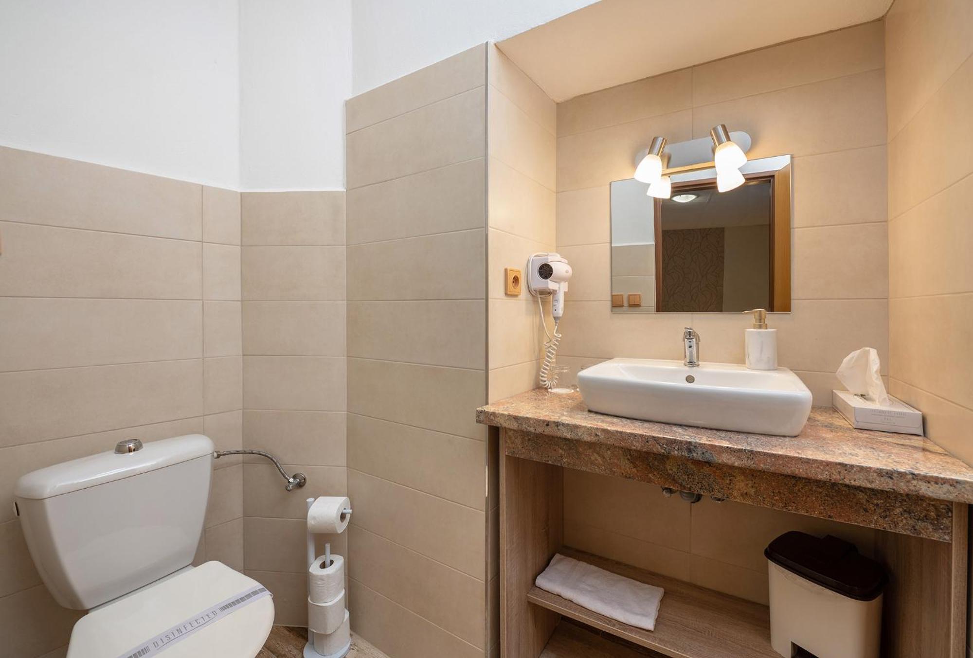 Rodinny Hotel Myslivna Třeboň Εξωτερικό φωτογραφία