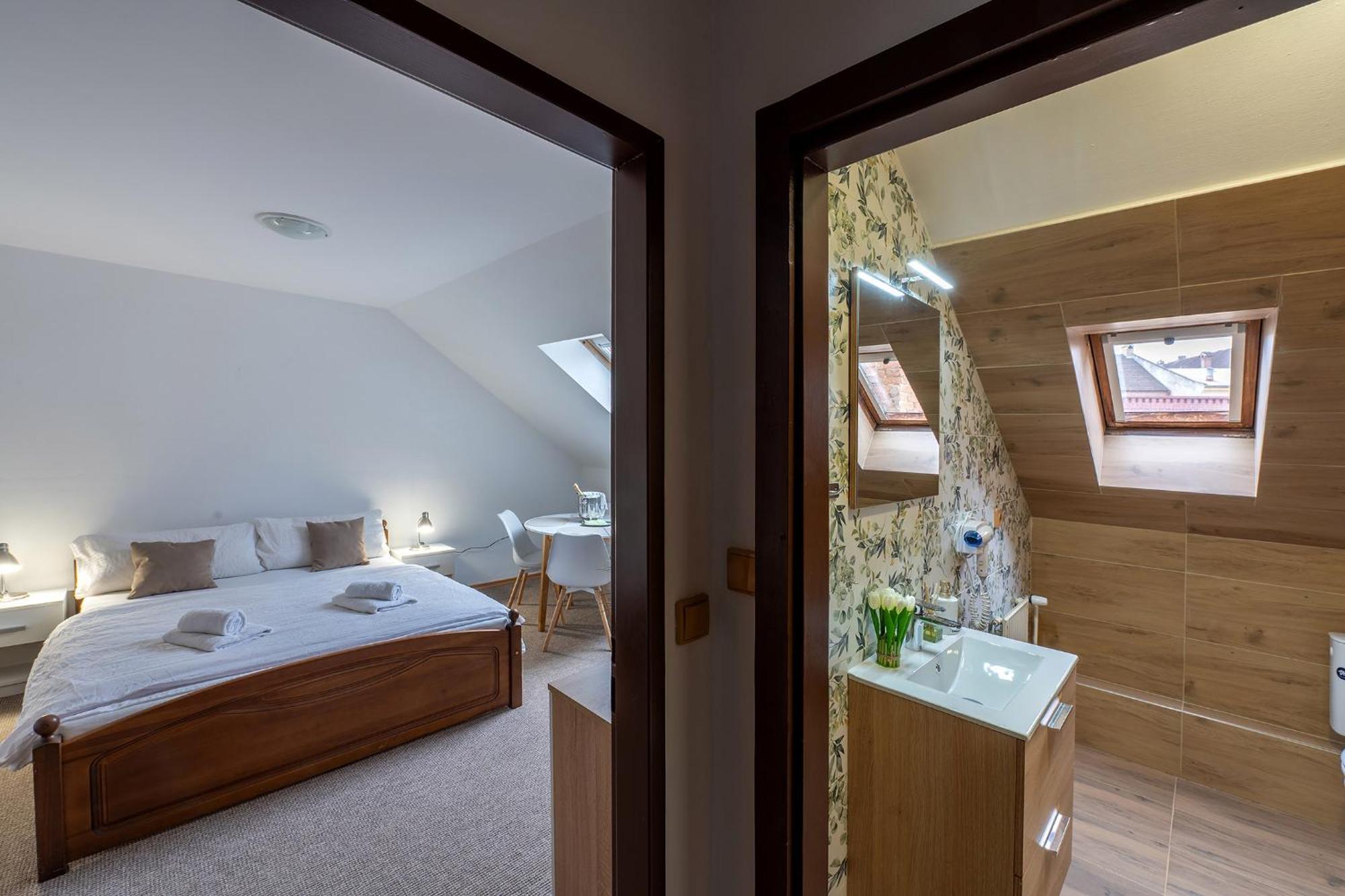 Rodinny Hotel Myslivna Třeboň Εξωτερικό φωτογραφία