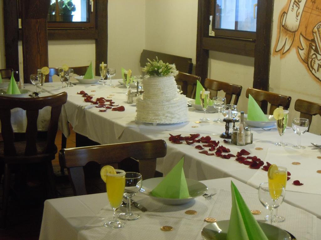 Rodinny Hotel Myslivna Třeboň Εξωτερικό φωτογραφία