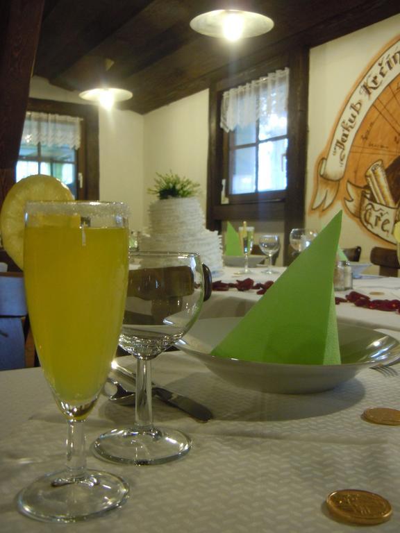 Rodinny Hotel Myslivna Třeboň Εξωτερικό φωτογραφία