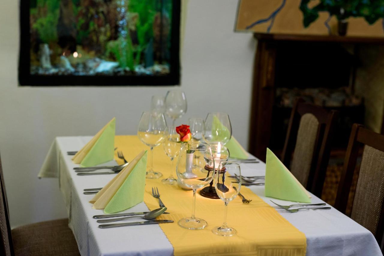 Rodinny Hotel Myslivna Třeboň Εξωτερικό φωτογραφία